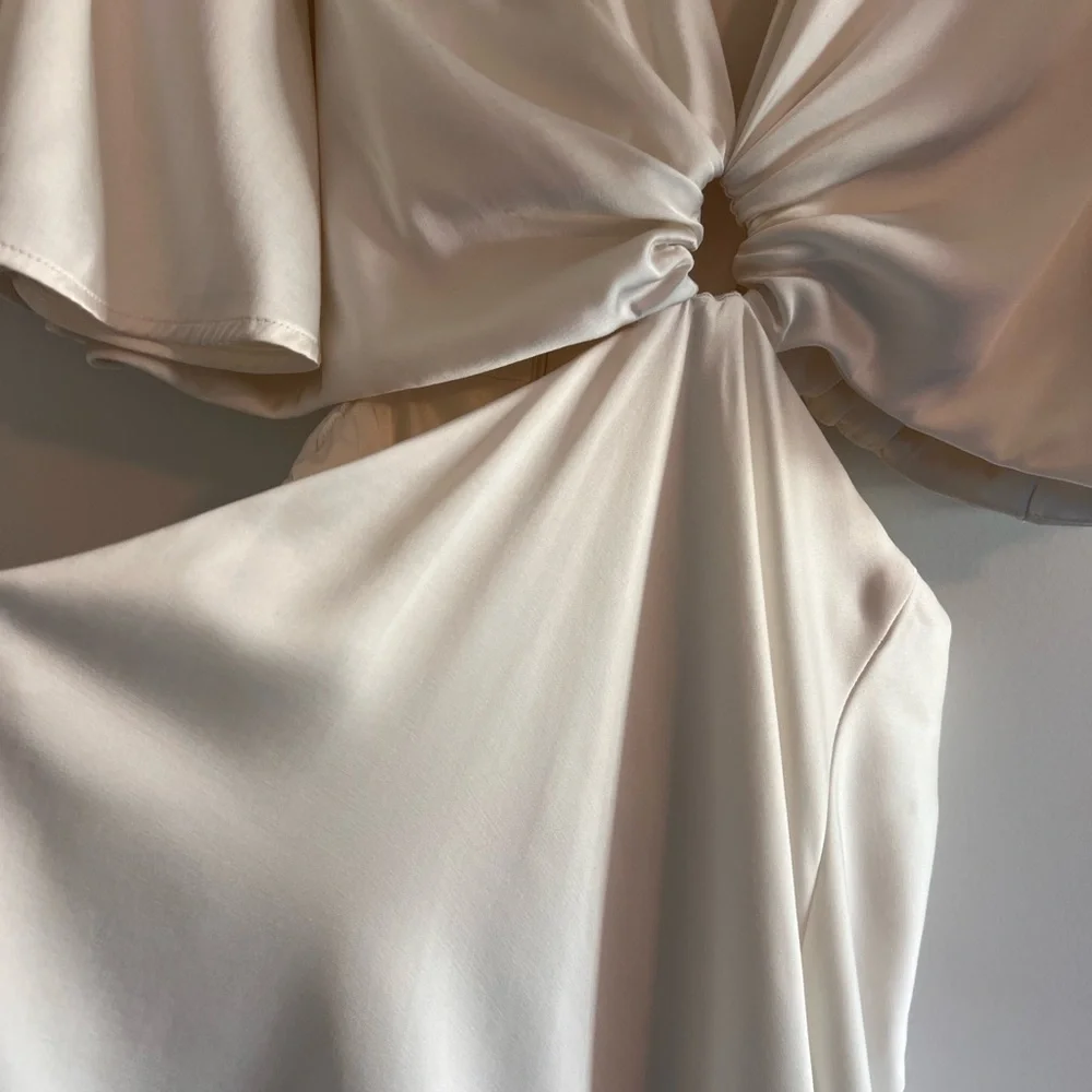 Abercrombie & Fitch Cream Cutout Maxi Dress